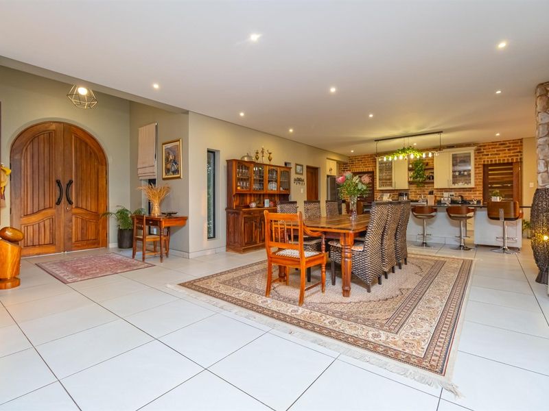 Mastercrafted Family Residence - Le Jardin Avianto Estate | 4 to 5 Bedrooms - Photo 7