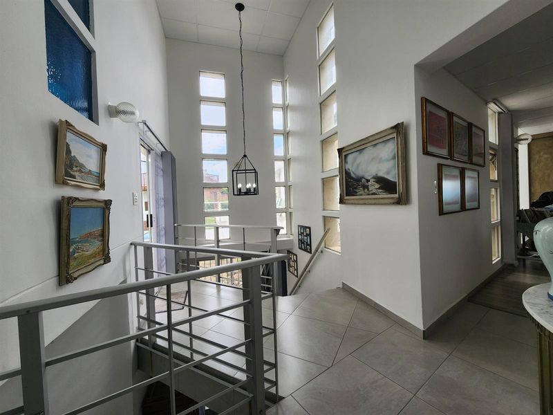 Unique property in the heart of Wavecrest Jeffreys Bay - Photo 4