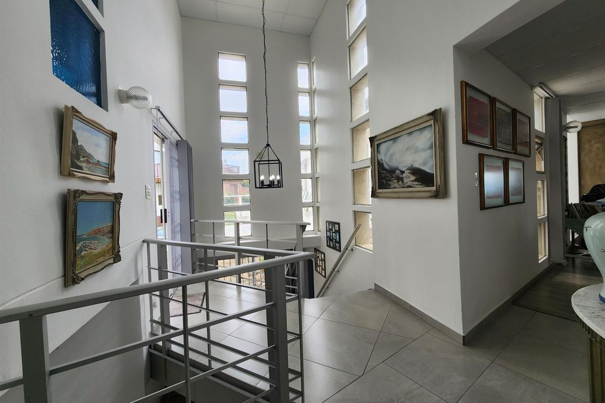 Unique property in the heart of Wavecrest Jeffreys Bay - Photo 4