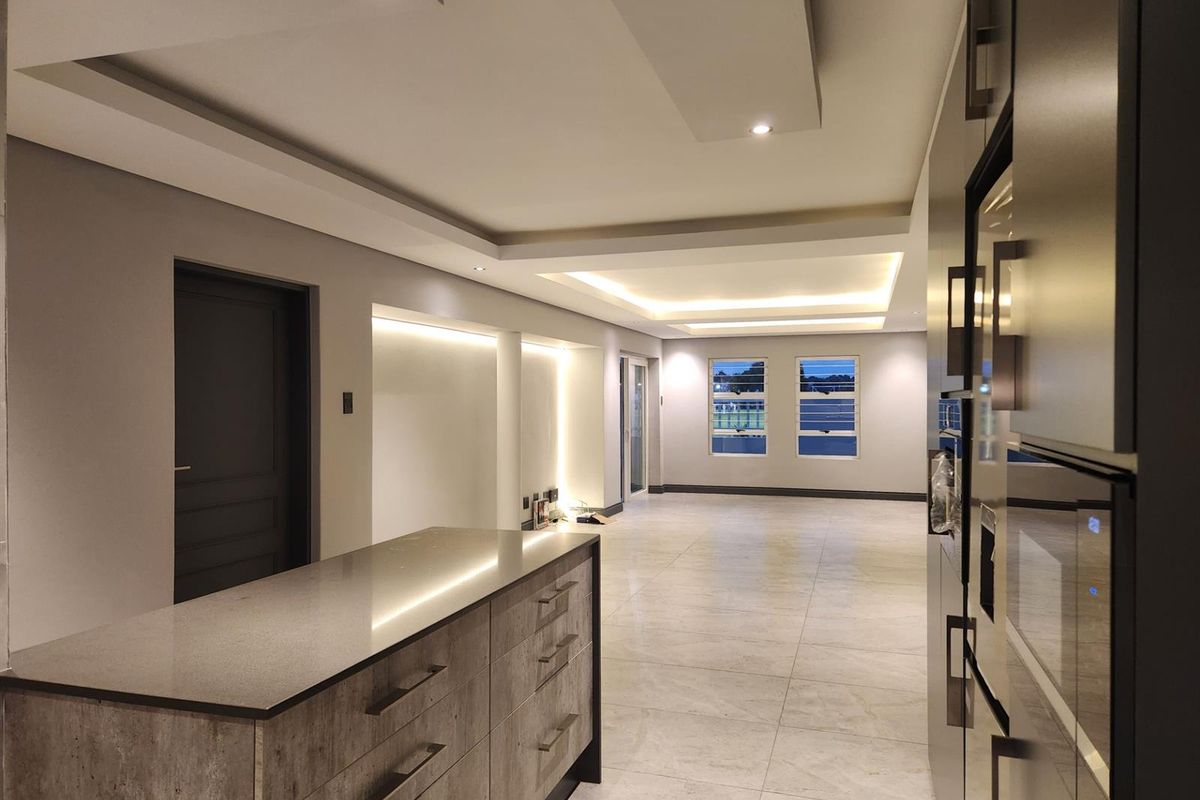 Apartment For Sale in Illovo, Sandton - Photo 4