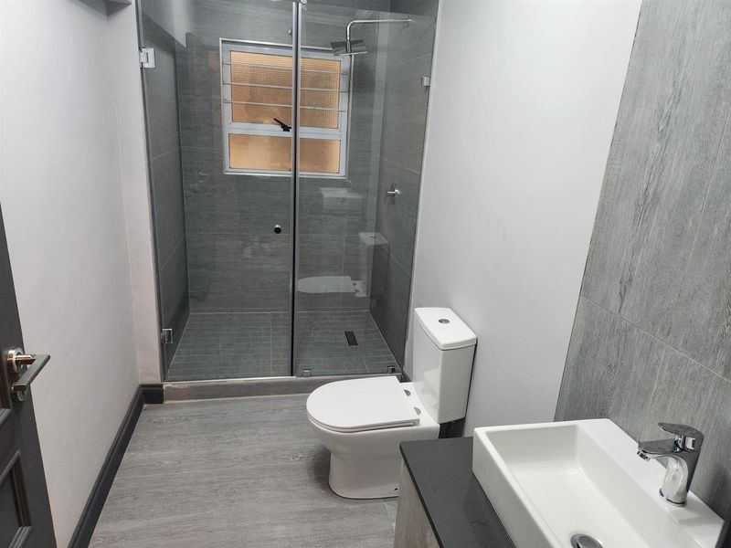 Apartment For Sale in Illovo, Sandton - Photo 10