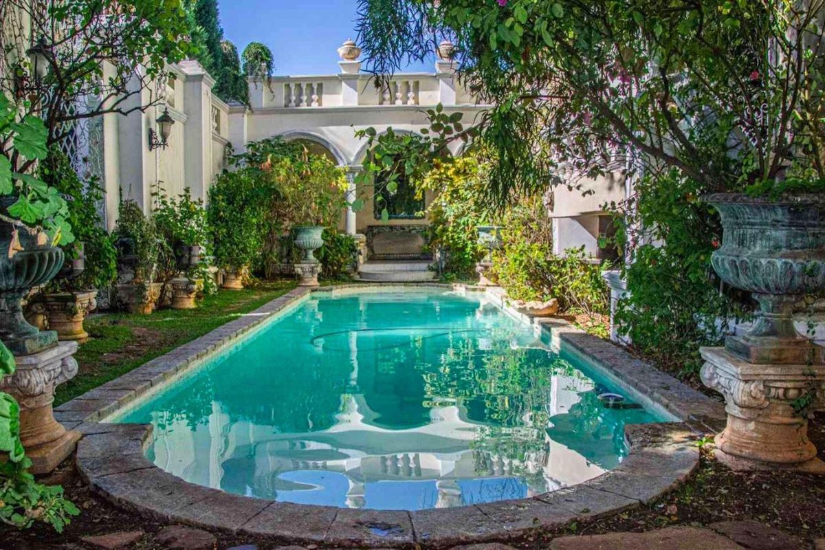 Commercial Property For Sale in Muckleneuk, Pretoria - Photo 3