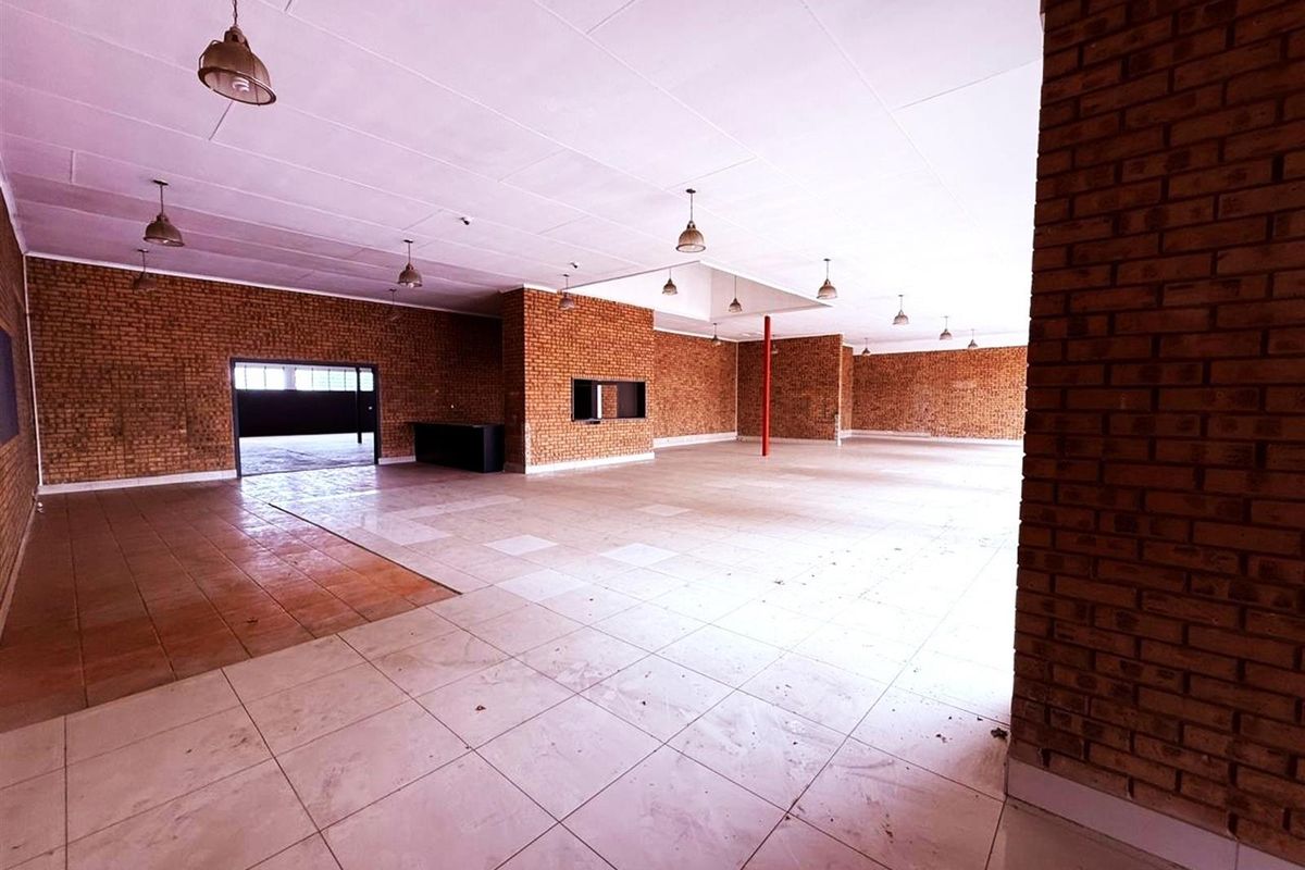 Commercial Property To Rent in Middelburg Central - Photo 4
