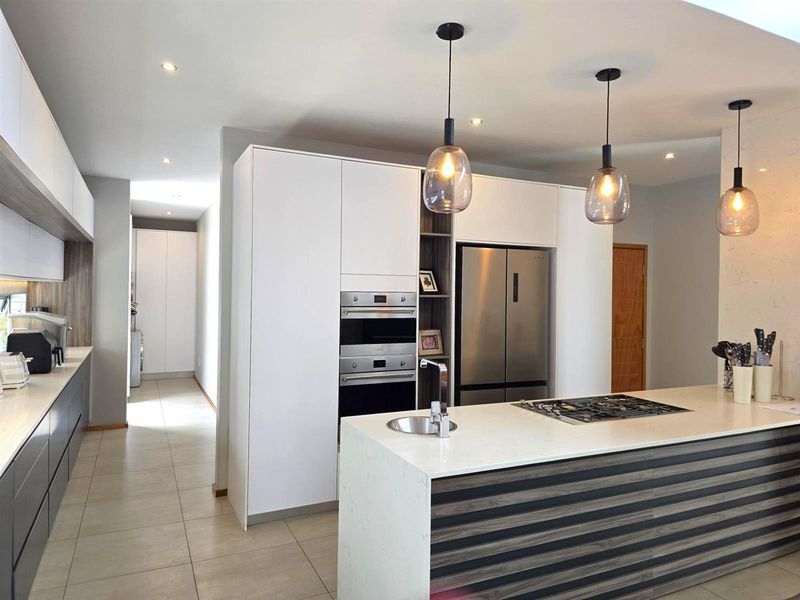 Secure Estate Stand Alone property for sale in Swallow Hills. - Photo 4