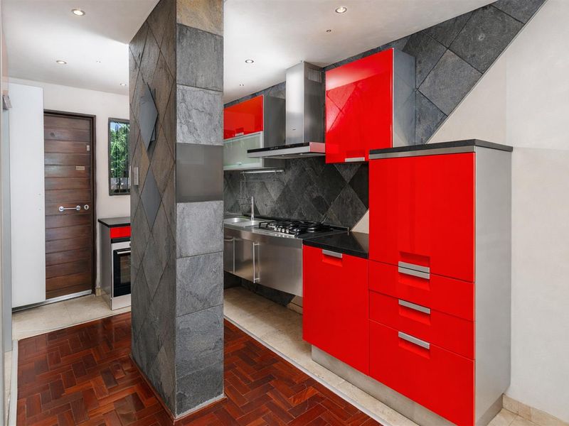 A Rare Kilberry Offering, Triple-Storey Sophistication - Photo 9