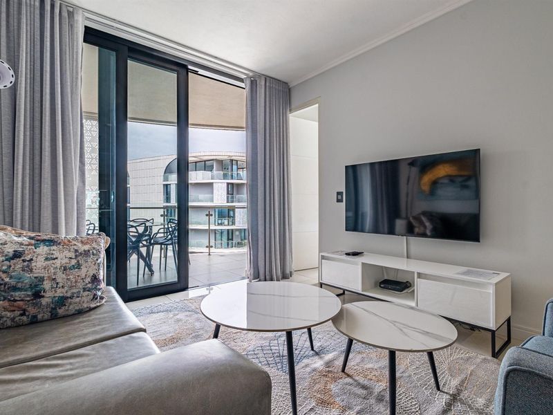 Apartment For Sale in Waterfall, Midrand - Photo 9