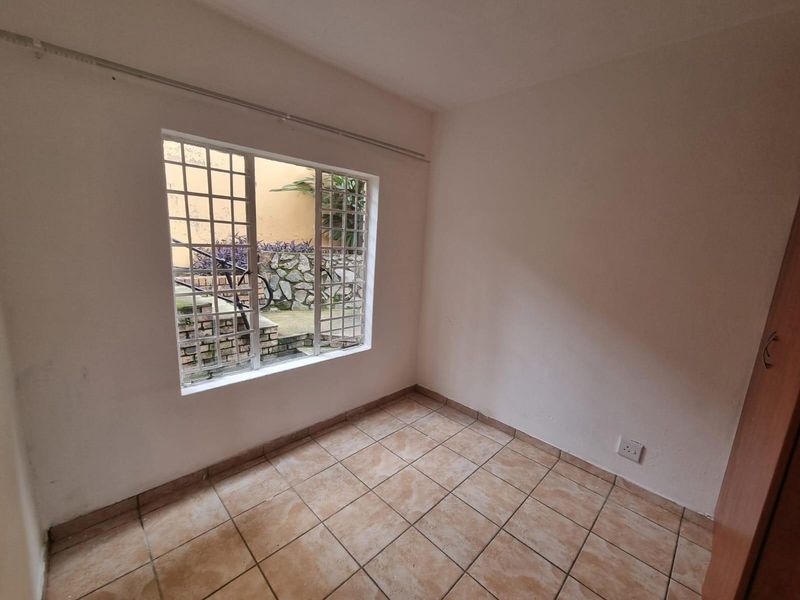 Fix-me Up - Photo 10