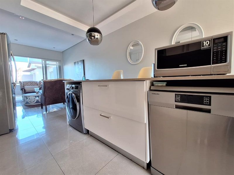 Apartment For Sale in Shakas Rock, Ballito, KwaZulu Natal - Photo 10