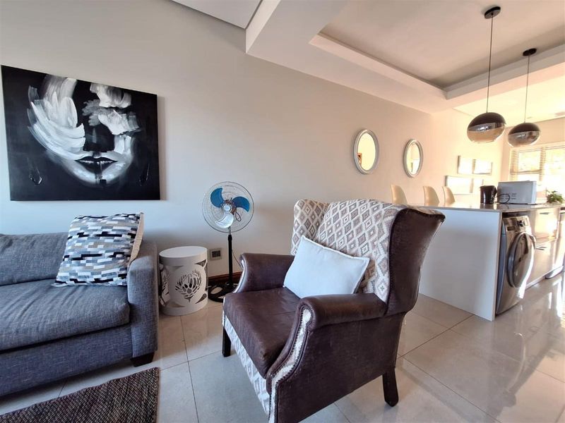 Apartment For Sale in Shakas Rock, Ballito, KwaZulu Natal - Photo 3