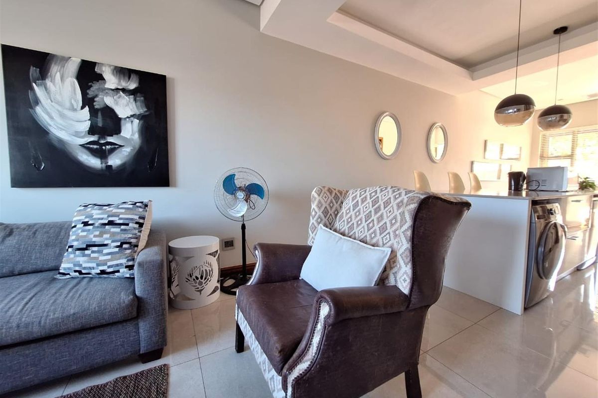 Apartment For Sale in Shakas Rock, Ballito, KwaZulu Natal - Photo 3