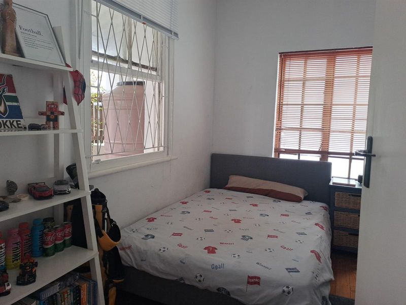 2 Bedroom house in Richmond Hill Home and Income-Generating Flatlet - Photo 4