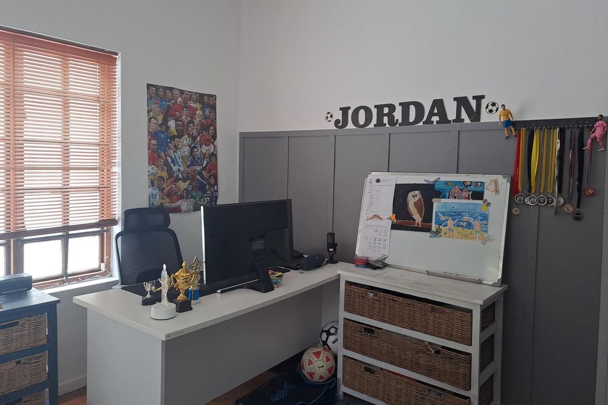 2 Bedroom house in Richmond Hill Home and Income-Generating Flatlet - Photo 5