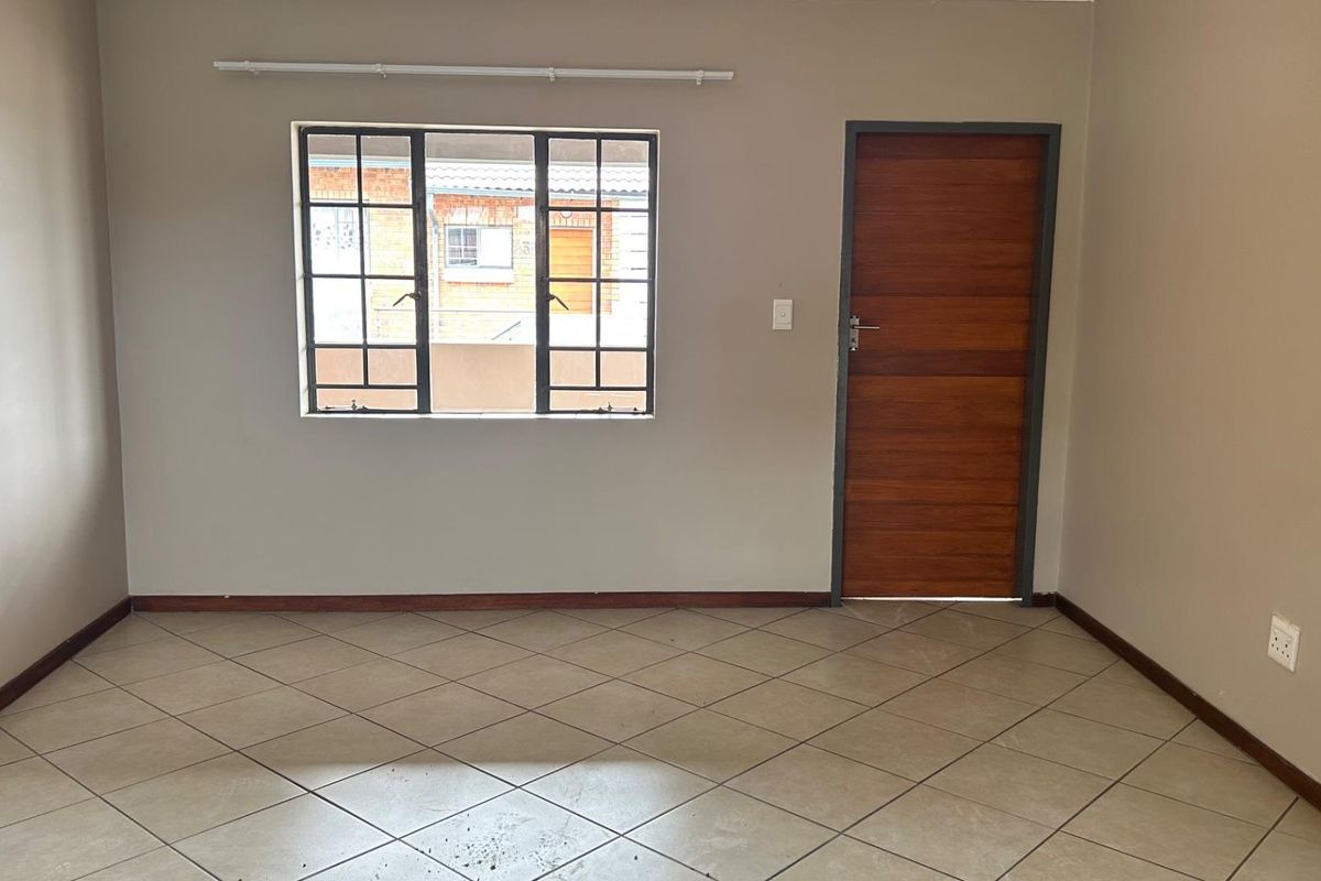 Apartment For Sale in Midrand No Transfer Duty - Photo 5
