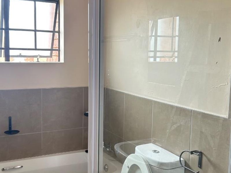 Apartment For Sale in Midrand No Transfer Duty - Photo 6