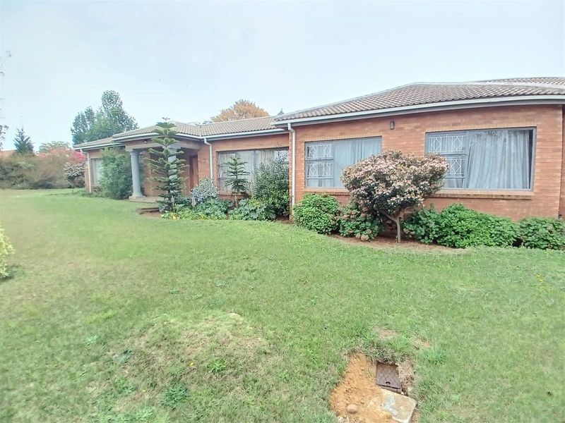 House For Sale in Arborpark, Newcastle, KwaZulu Natal - Photo 2