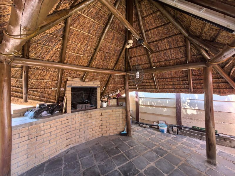 Your Dream Home And Smart Investment in Beaconsfield Awaits You! - Photo 9