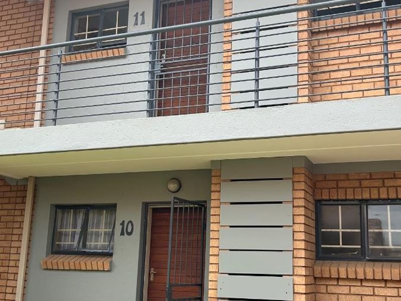 Apartment For Sale in MidrandNo Transfer Duty - Photo 10