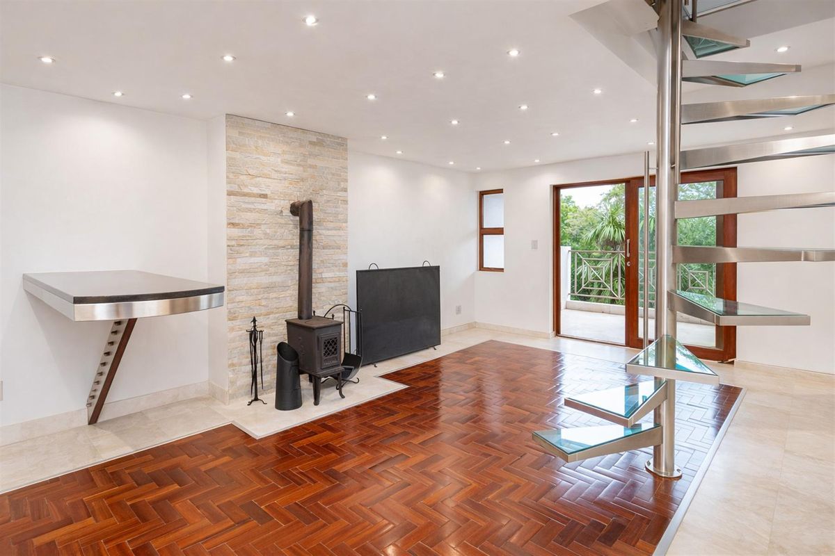 A Rare Kilberry Rental, Triple-Storey Sophistication - Photo 4