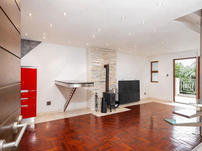A Rare Kilberry Rental, Triple-Storey Sophistication - Photo 9