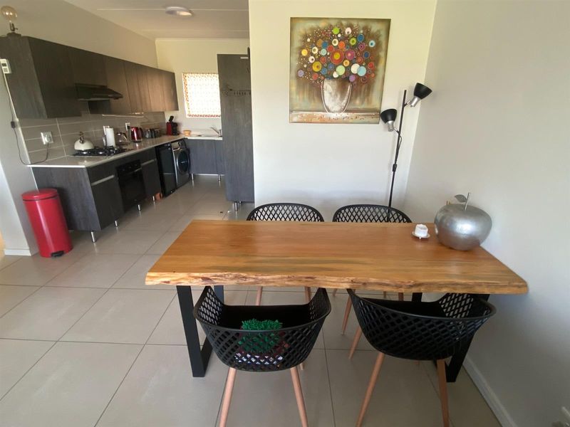 3 BED,  2 BATH. FURNISHED APARTMENT IN DE VELDE. NO PETS, NO CHILDREN - Photo 6