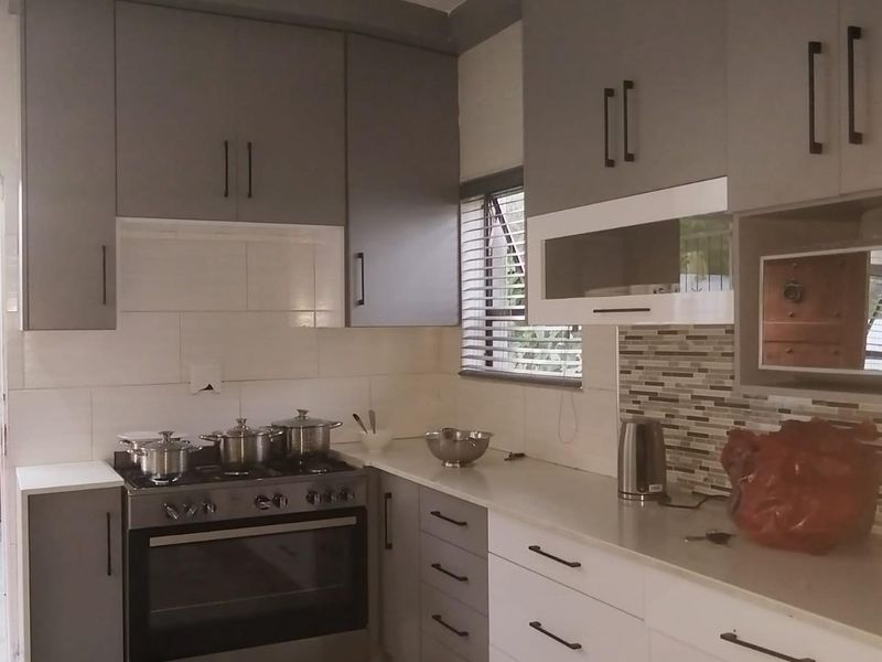 House For Sale in Die Heuwel Ext 4, Die Heuwel, Witbank - Photo 2