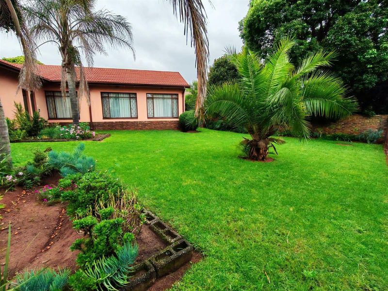 House For Sale in Kanonkop, Middelburg - Photo 10