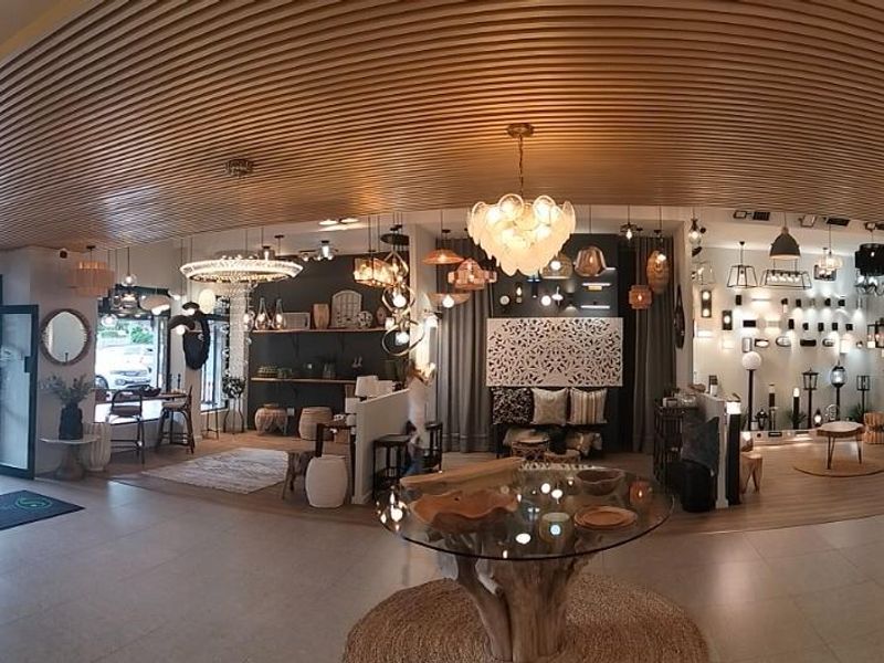 Retail Property to rent in Hillcrest, KwaZulu Natal - Photo 9