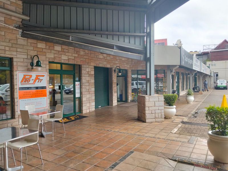 Retail Property to rent in Hillcrest, KwaZulu Natal - Photo 5