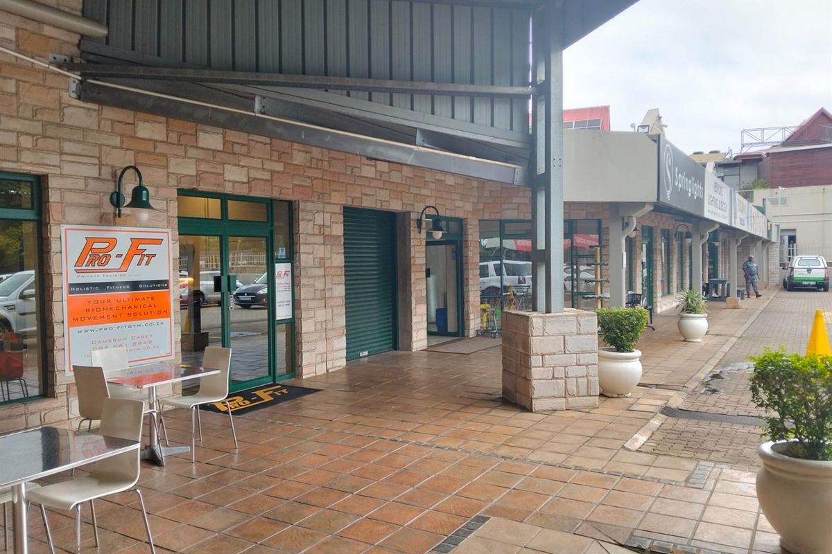 Retail Property to rent in Hillcrest, KwaZulu Natal - Photo 5