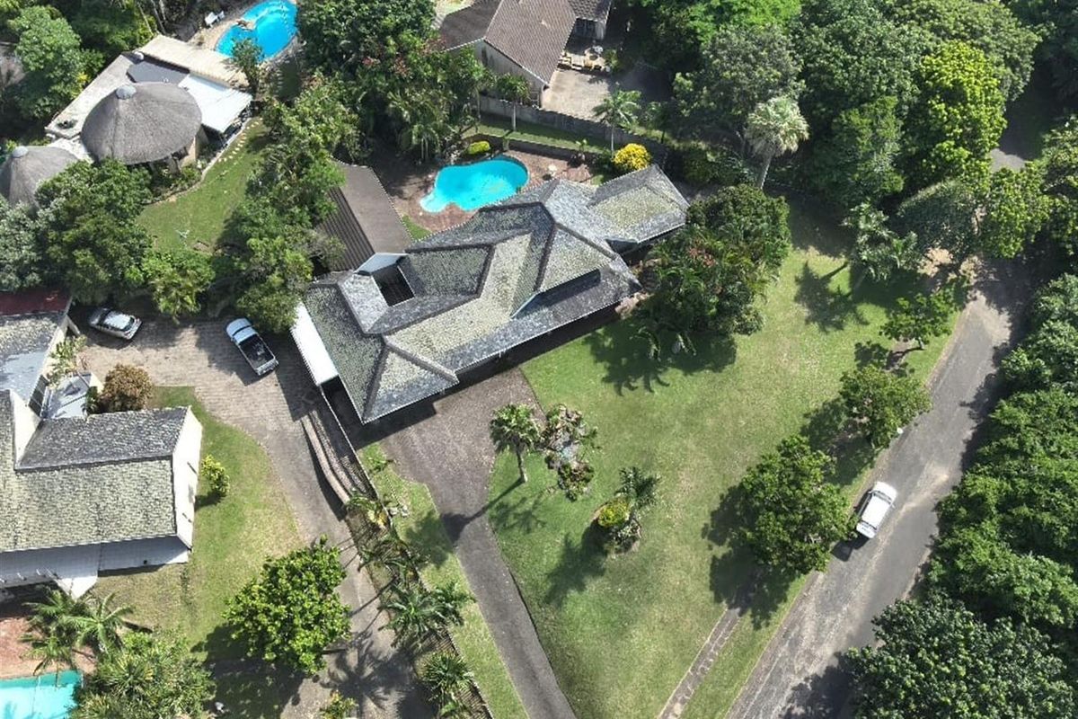 Prime Property with Ocean View and Exceptional Expansion Potential - Photo 3