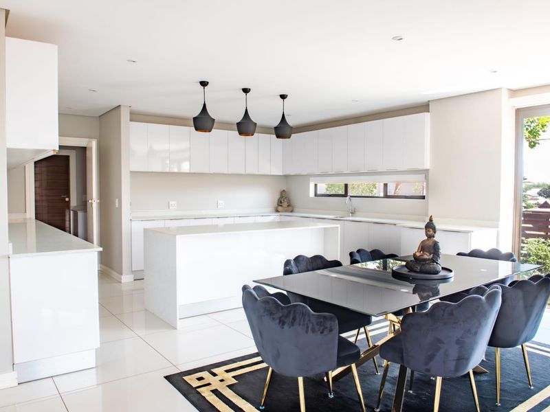 House For Sale in Izinga, Umhlanga, KwaZulu Natal - Photo 8