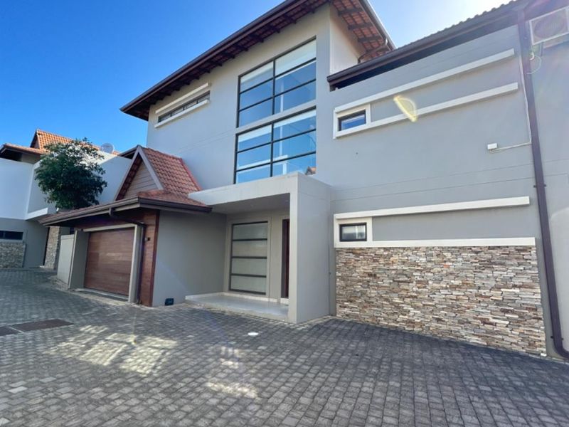 House For Sale in Izinga, Umhlanga, KwaZulu Natal - Photo 2