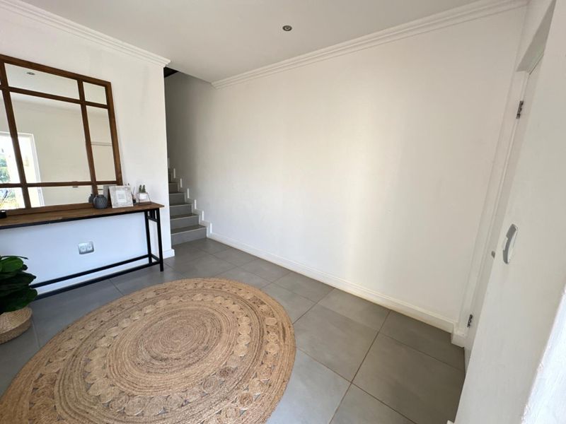 House For Sale in Kindlewood Estate, Mount Edgecombe, KwaZulu Natal - Photo 4