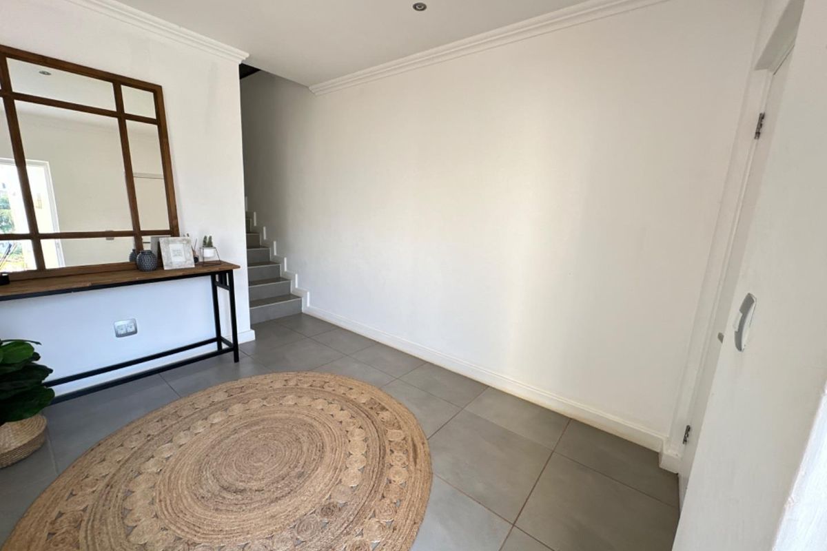 House For Sale in Kindlewood Estate, Mount Edgecombe, KwaZulu Natal - Photo 4