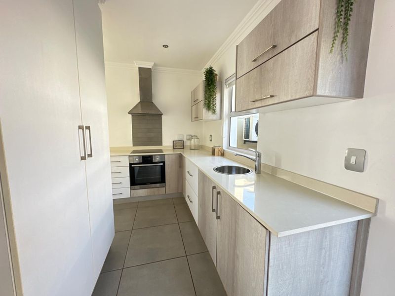 House For Sale in Kindlewood Estate, Mount Edgecombe, KwaZulu Natal - Photo 6