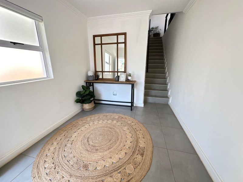 House For Sale in Kindlewood Estate, Mount Edgecombe, KwaZulu Natal - Photo 3