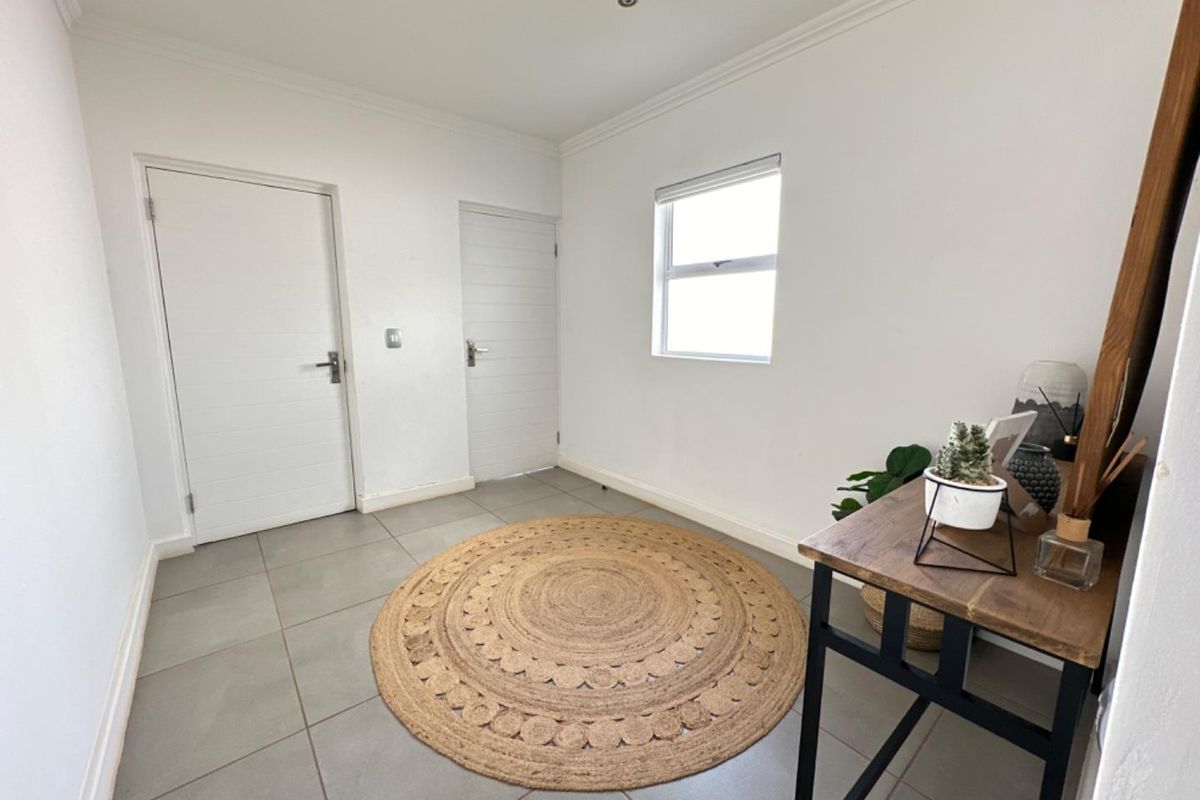 House For Sale in Kindlewood Estate, Mount Edgecombe, KwaZulu Natal - Photo 5