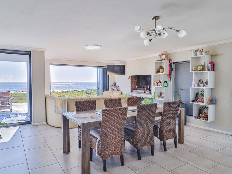 House For Sale in Sandy Point Beach Estate, Sandy Point, St Helena Bay - Photo 5