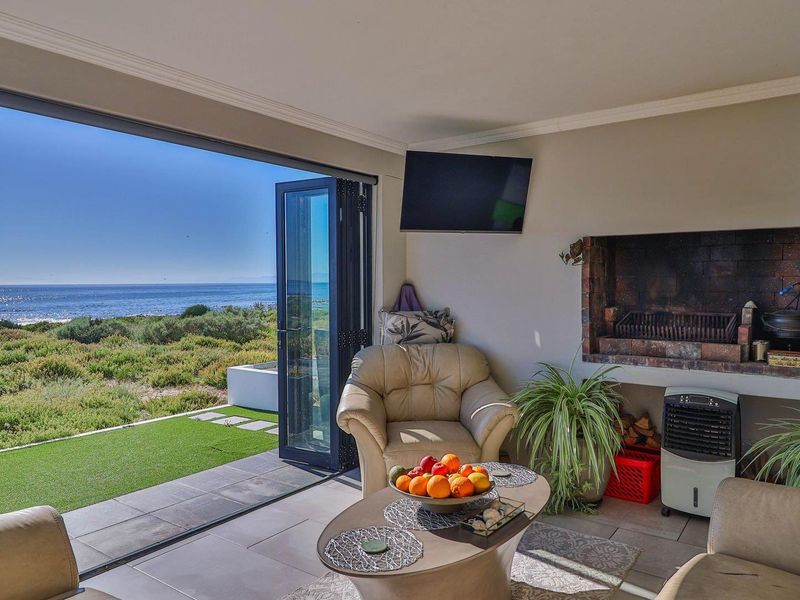 House For Sale in Sandy Point Beach Estate, Sandy Point, St Helena Bay - Photo 7