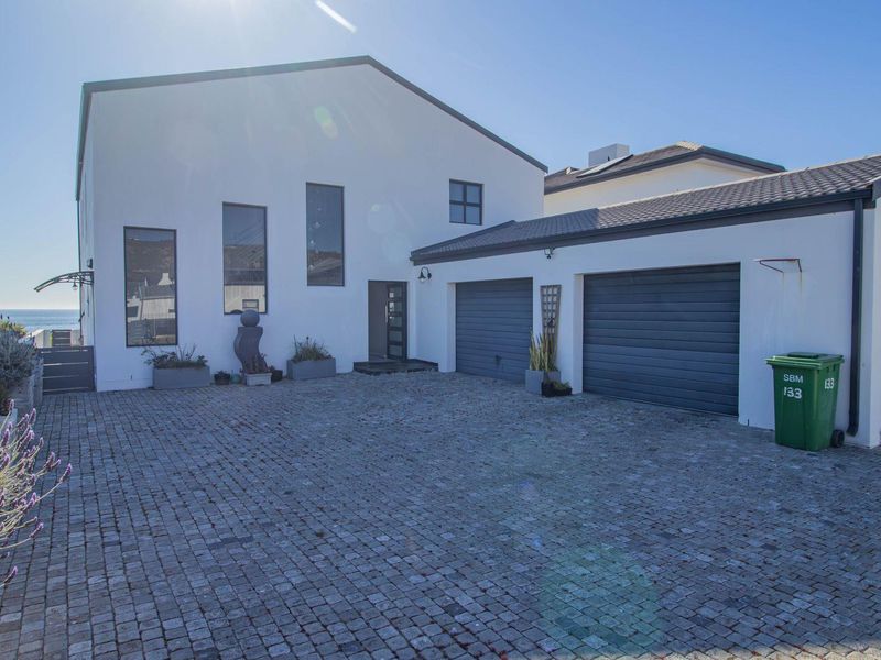 House For Sale in Sandy Point Beach Estate, Sandy Point, St Helena Bay - Photo 3