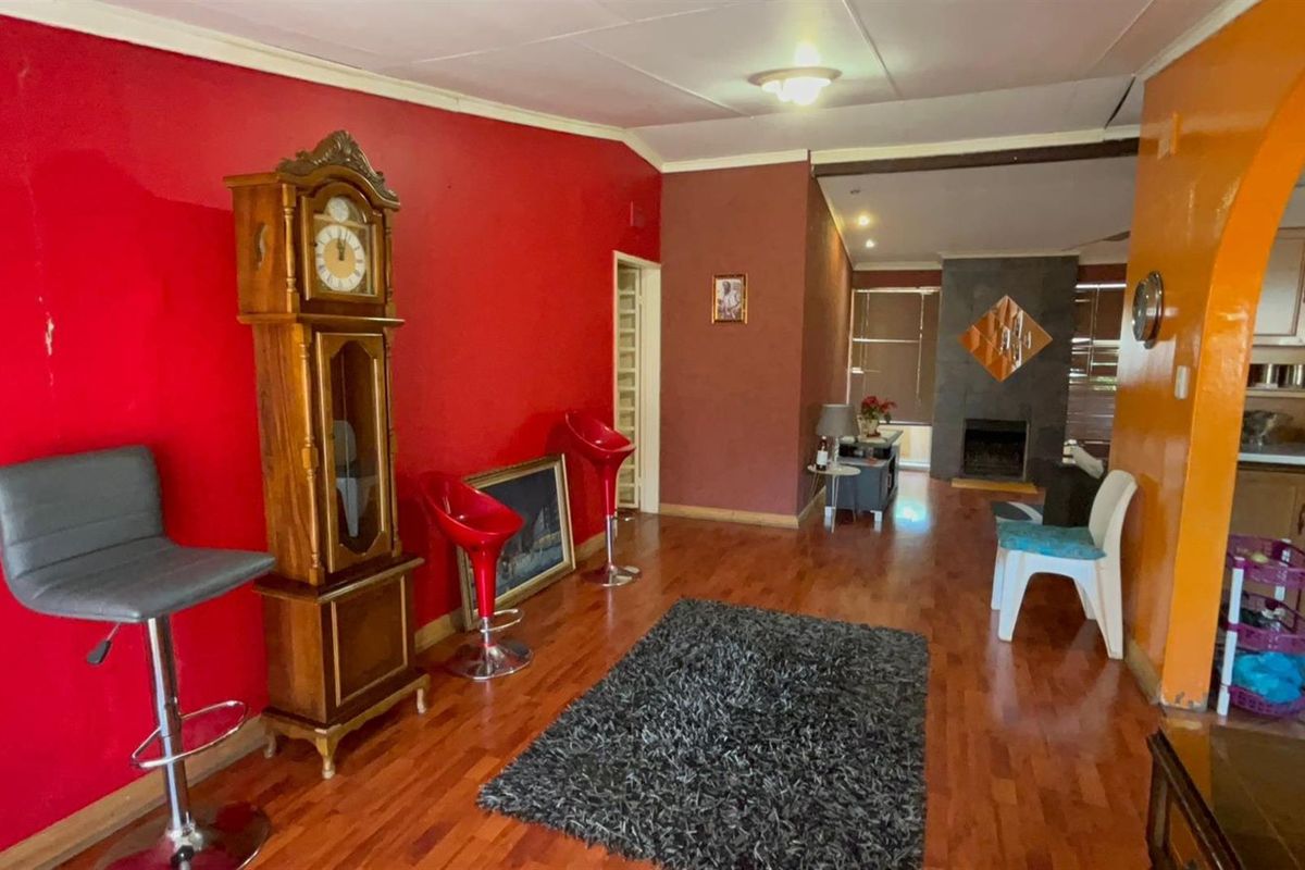 3-Bedroom House For Sale in Sasolburg Central, Sasolburg - Photo 3
