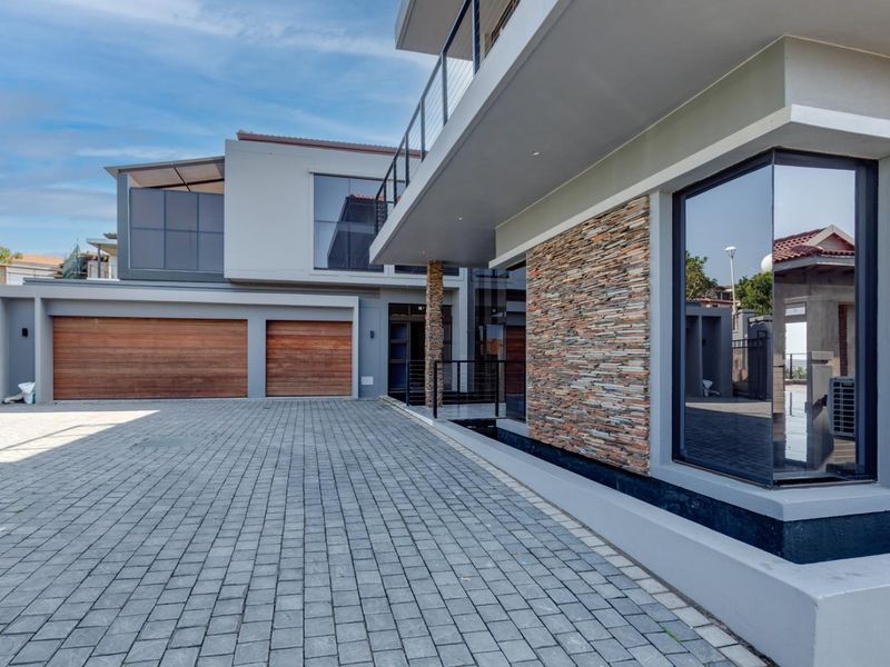 House For Sale in Izinga, Umhlanga, KwaZulu Natal - Photo 3