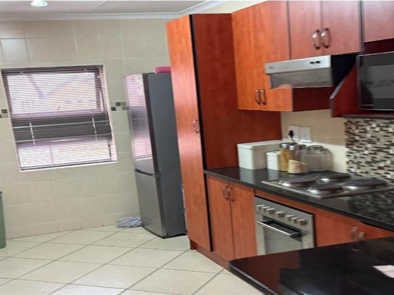 Apartment For Sale in Secunda - Photo 4