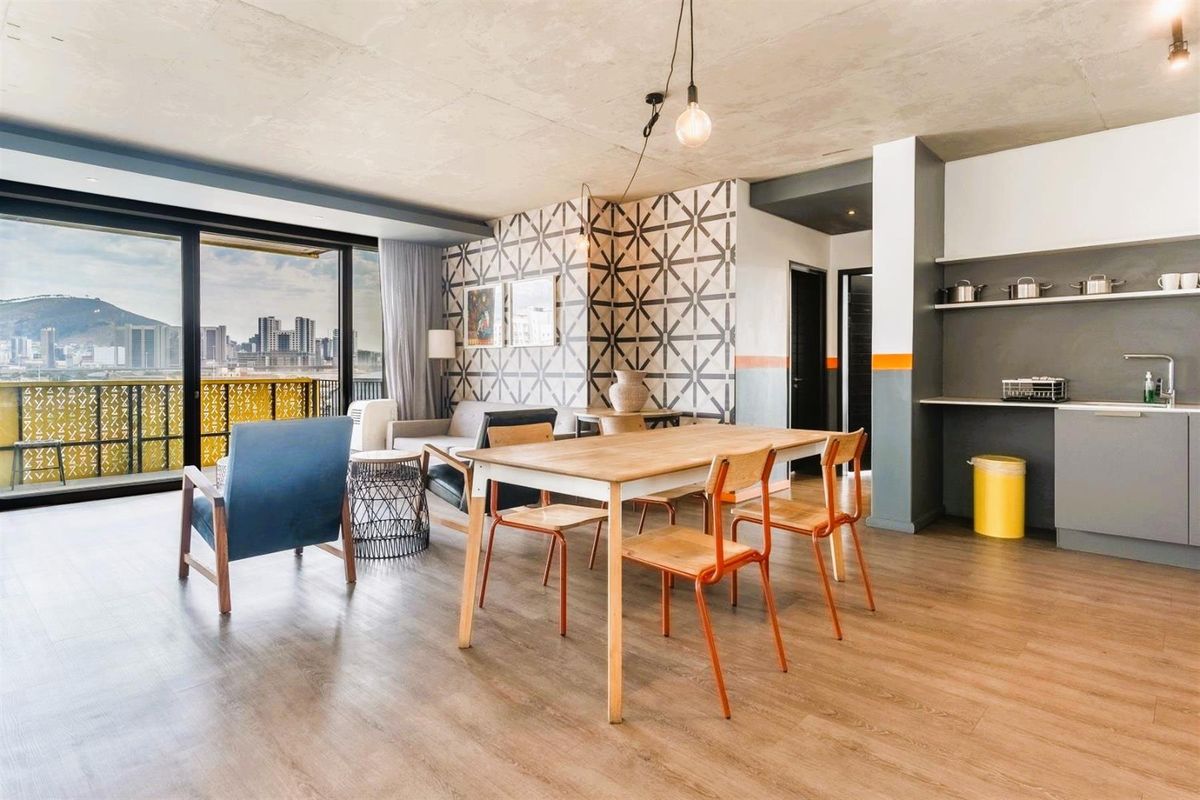 Furnished Apartment For Sale in Woodstock, Cape Town - Photo 5