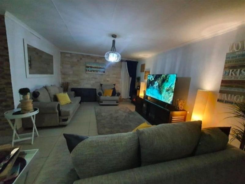 House for sale Secunda - Photo 4