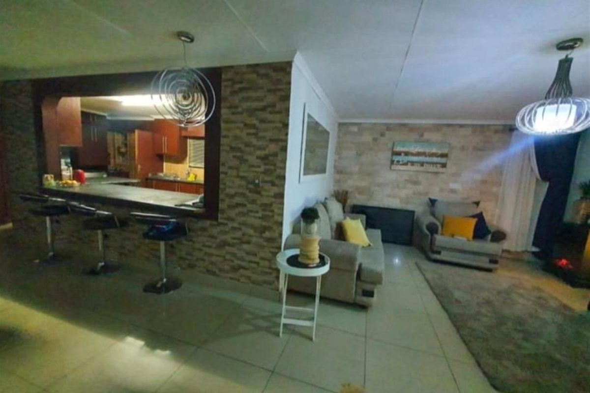 House for sale Secunda - Photo 2