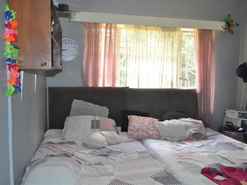 Charming 3-Bedroom Family Home For Sale In Sasolburg Central - Photo 8