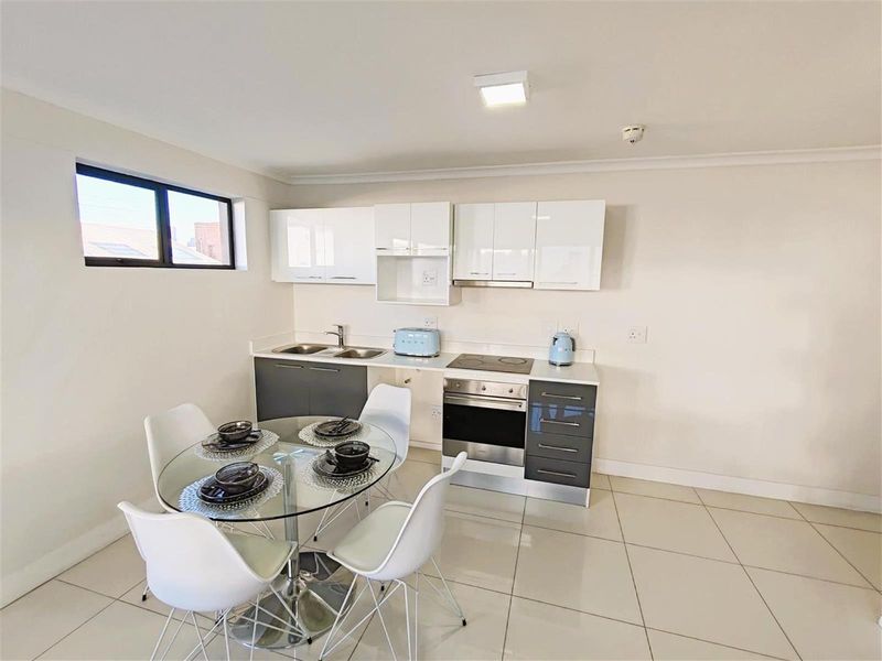 Apartments For Sale in Cape Town City Centre, Cape Town - Photo 7