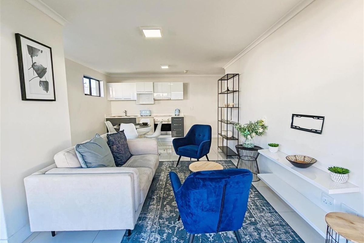 Apartments For Sale in Cape Town City Centre, Cape Town - Photo 3