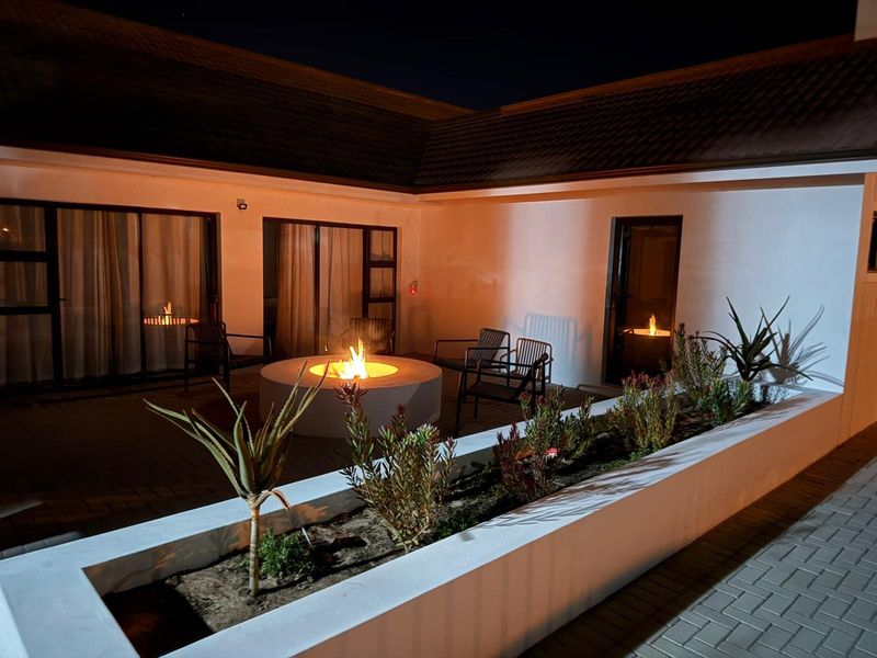 House available in Middedorp, Langebaan - Photo 1